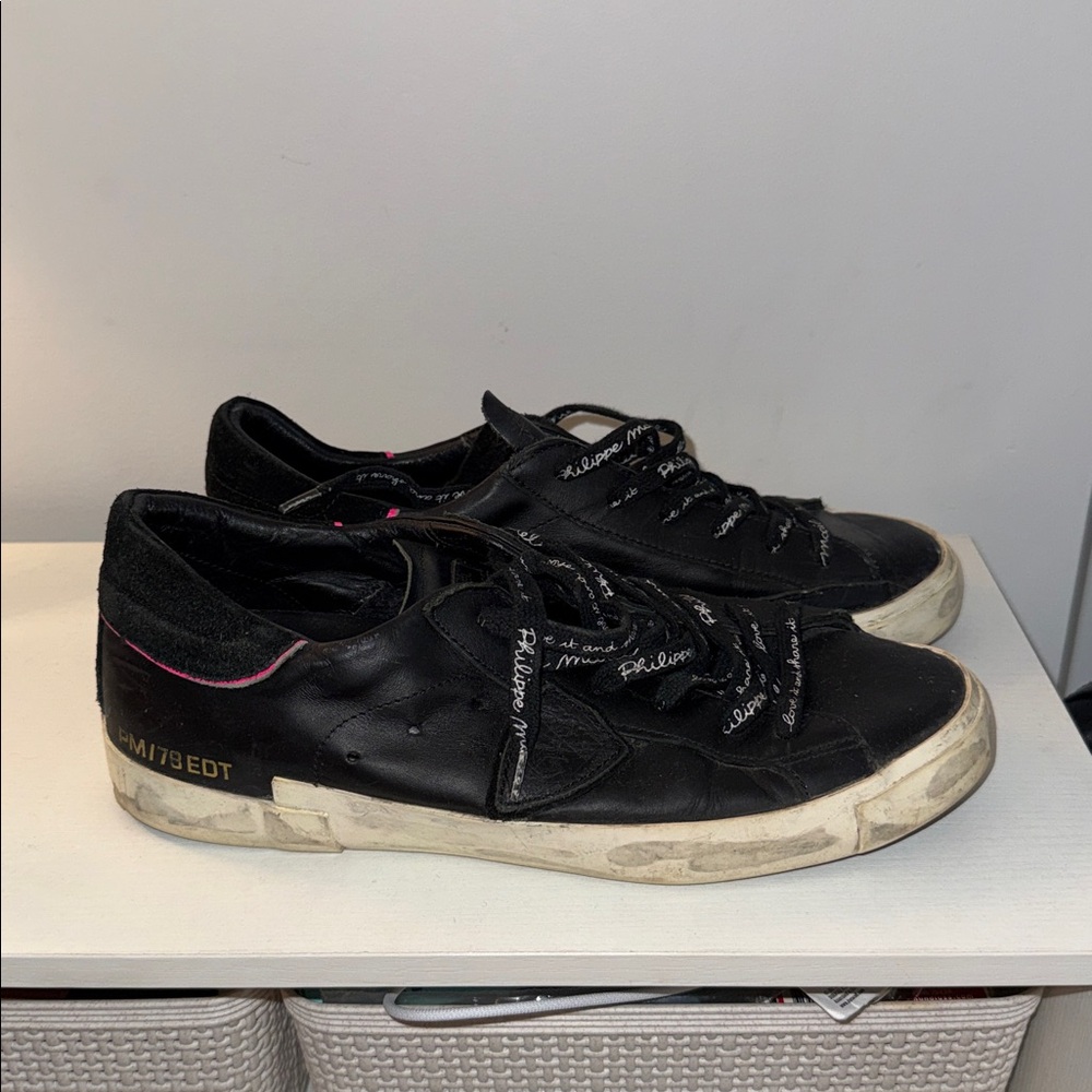 Philippe Model Women’s Prsx Low-Top Sneakers in Black